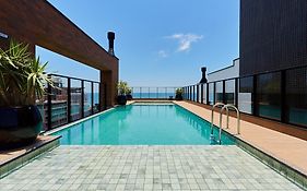 CÓD. 1129 - Apartamento com 01 quarto, vista mar com rooftop, e piscina